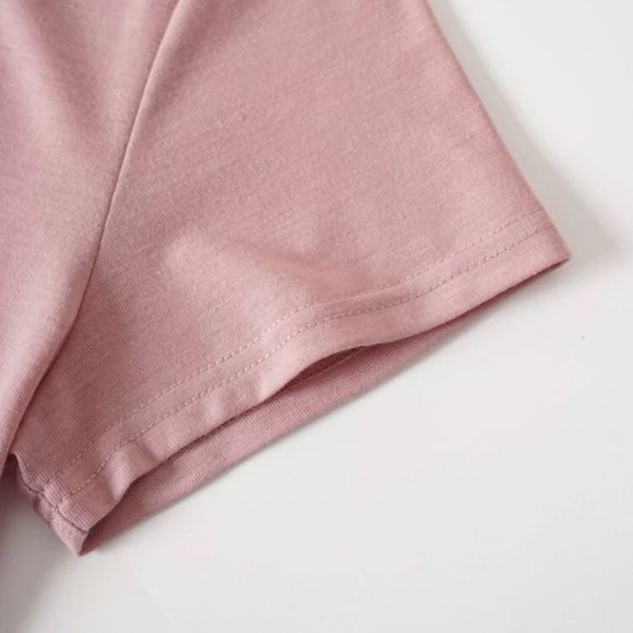 Cute Bull Dog Graphic Tee - Picture 4 of 6